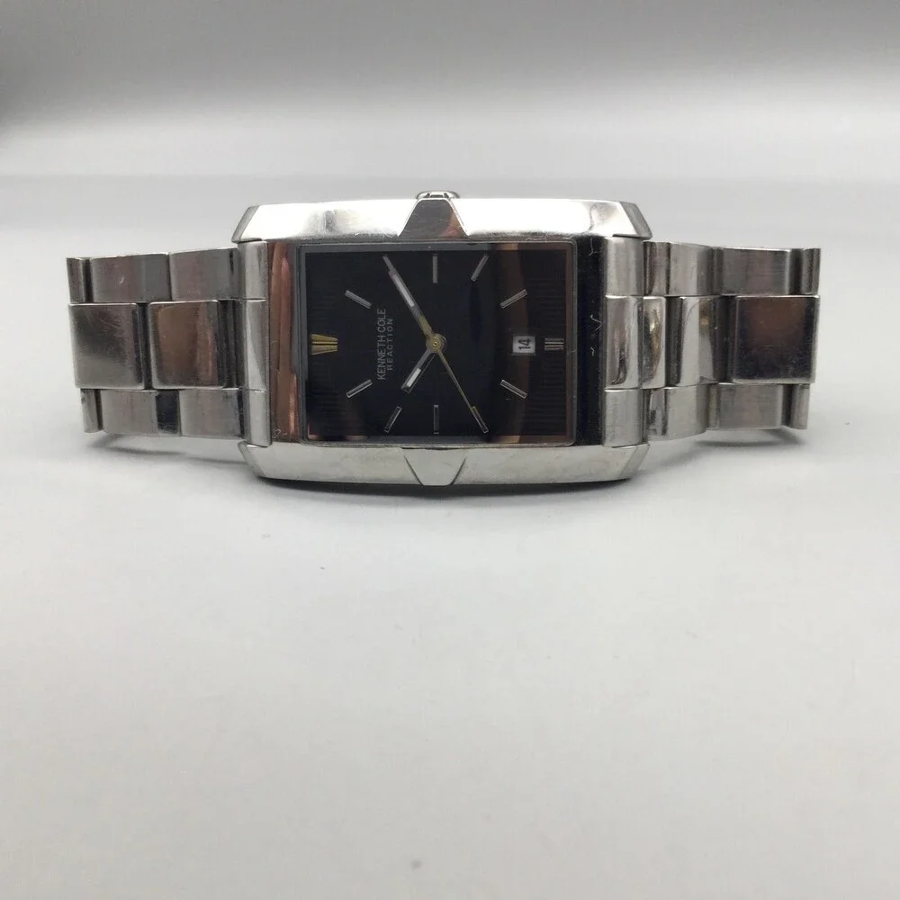 Kenneth Cole Reaction Mens Watch 30mm Gray Dial Stainless Date New Battery 7